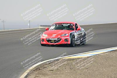 media/Jan-26-2025-CalClub SCCA (Sun) [[cfcea7df88]]/Group 4/Race/